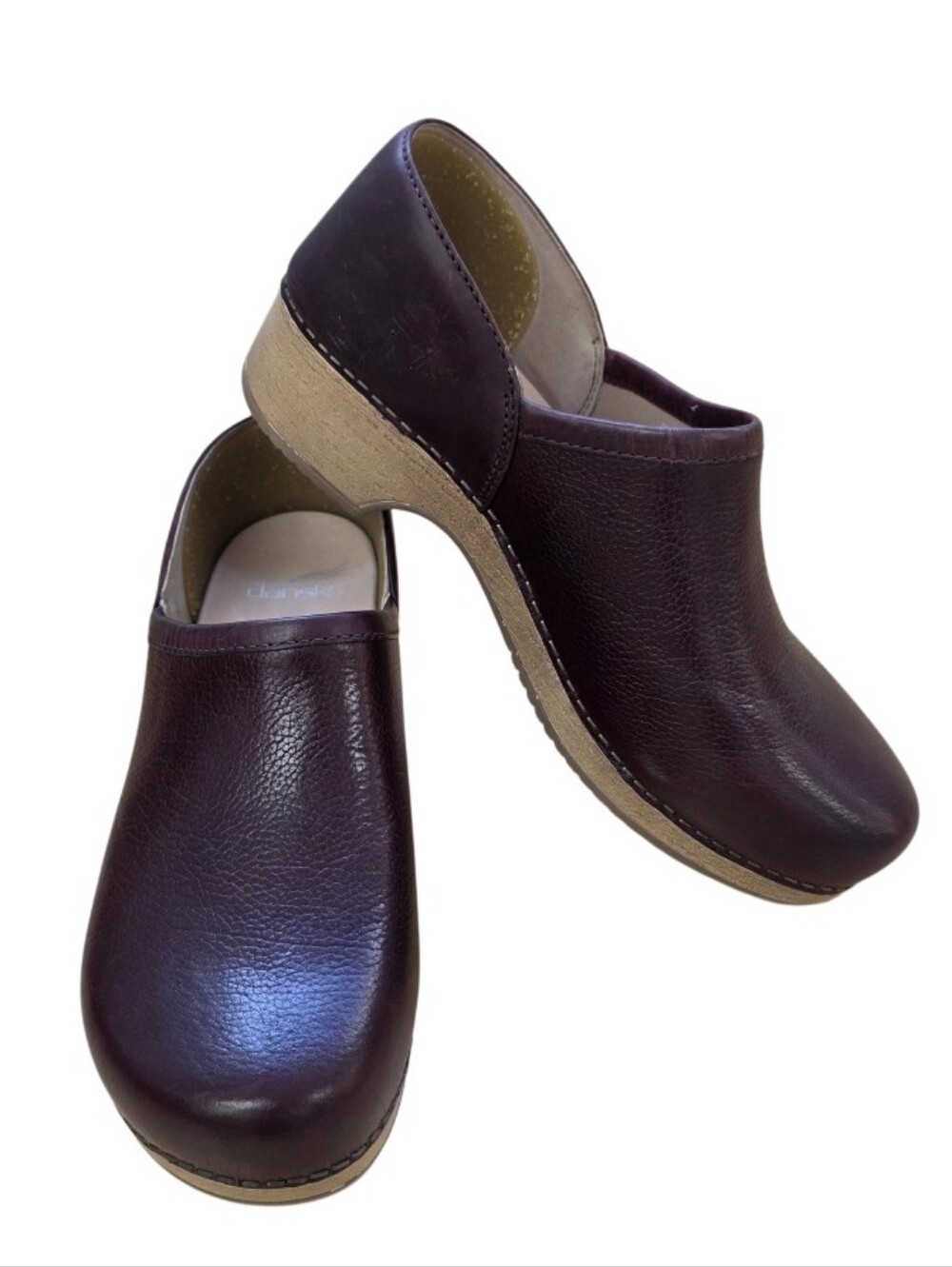 Dansko Cordovan Milled Professional Clogs Women’s EU 39 Burgundy US 8.5 - 9